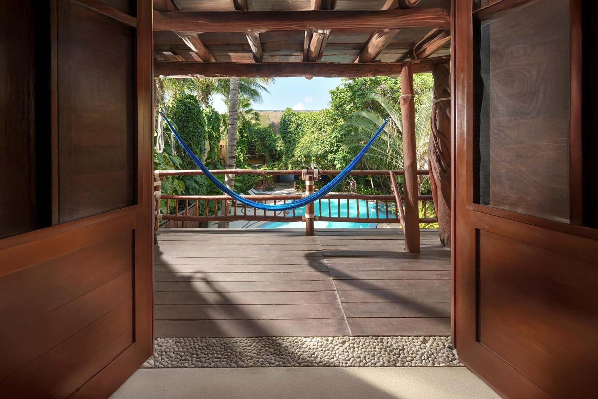 Exe El Pueblito Hotel Isla Holbox Екстериор снимка