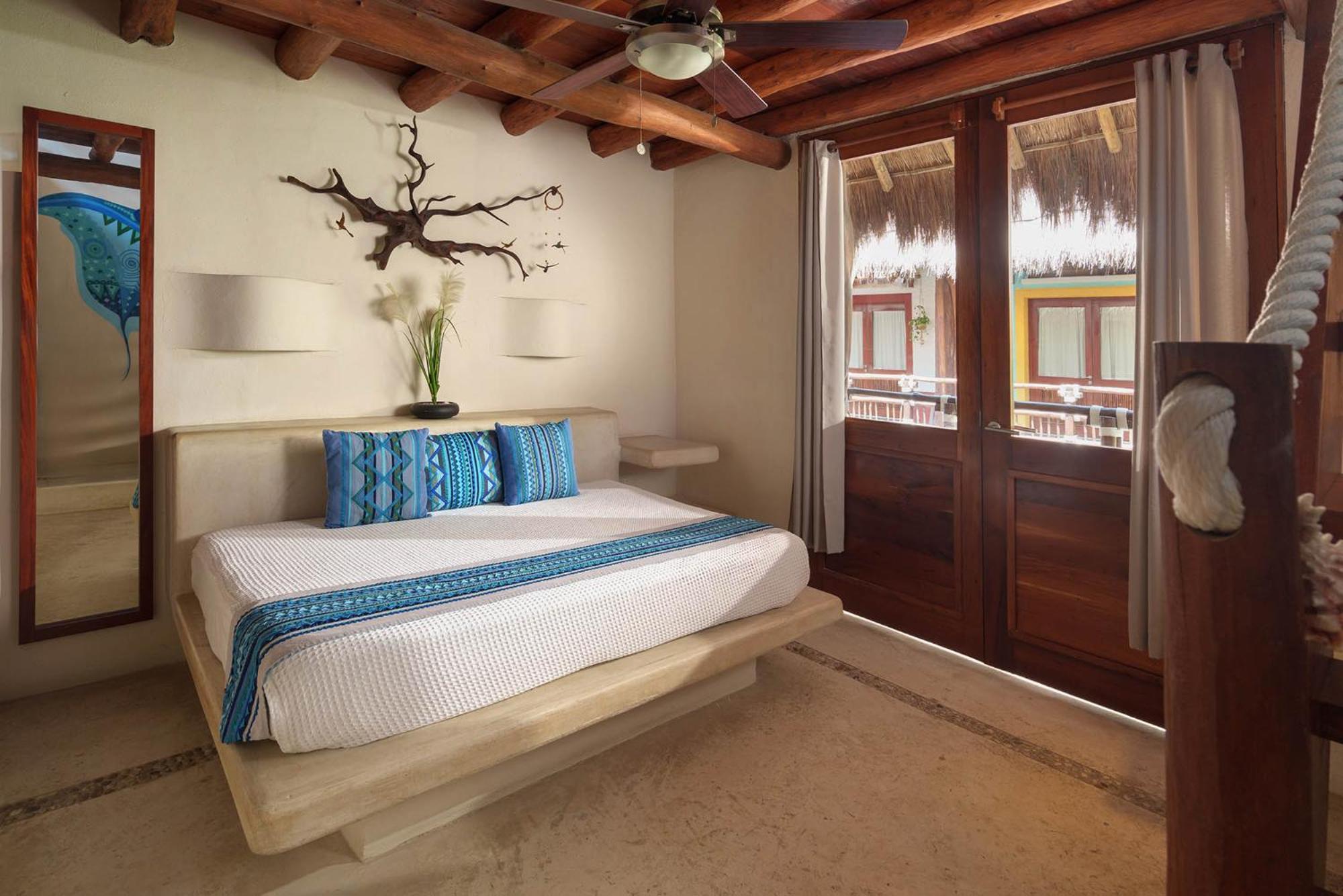 Exe El Pueblito Hotel Isla Holbox Екстериор снимка