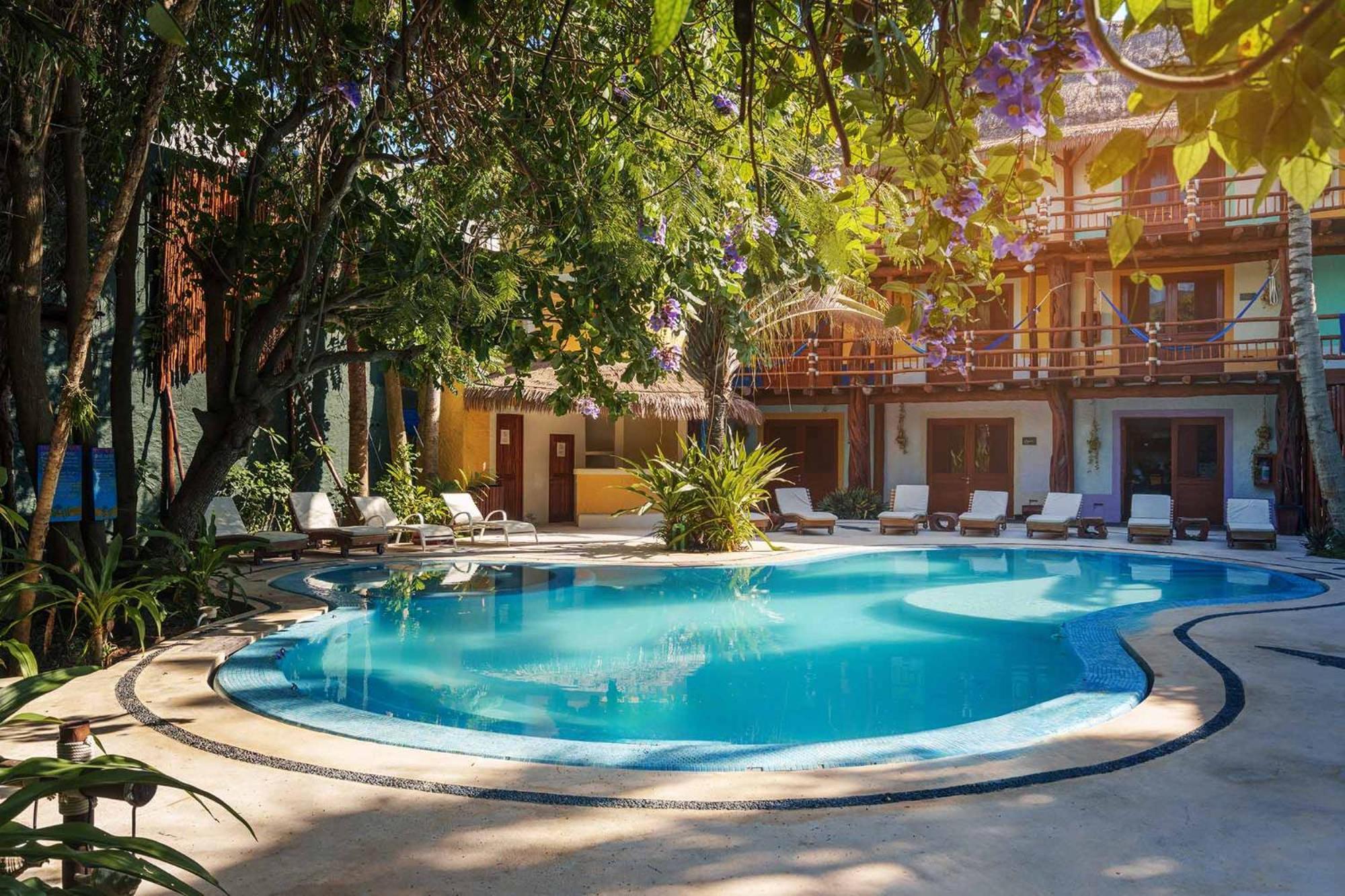 Exe El Pueblito Hotel Isla Holbox Екстериор снимка