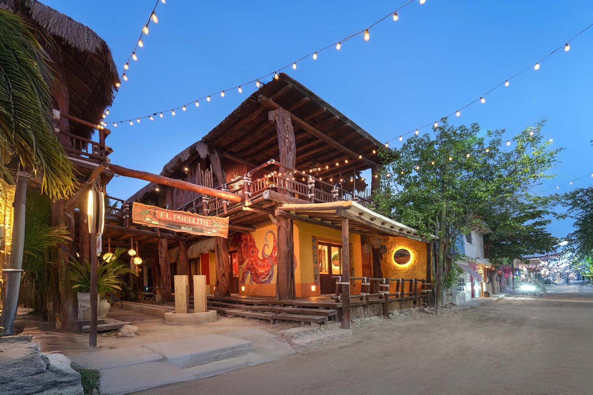 Exe El Pueblito Hotel Isla Holbox Екстериор снимка